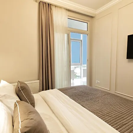 Panoramic Plaza Apartments Odesa Exterior photo