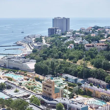 Panoramic Plaza Apartments Odesa Exterior photo
