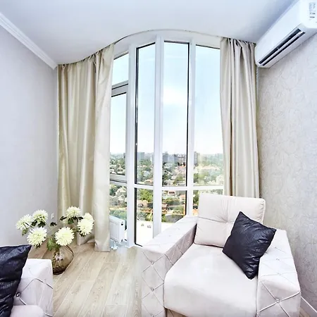 Panoramic Plaza Apartments Odesa Exterior photo