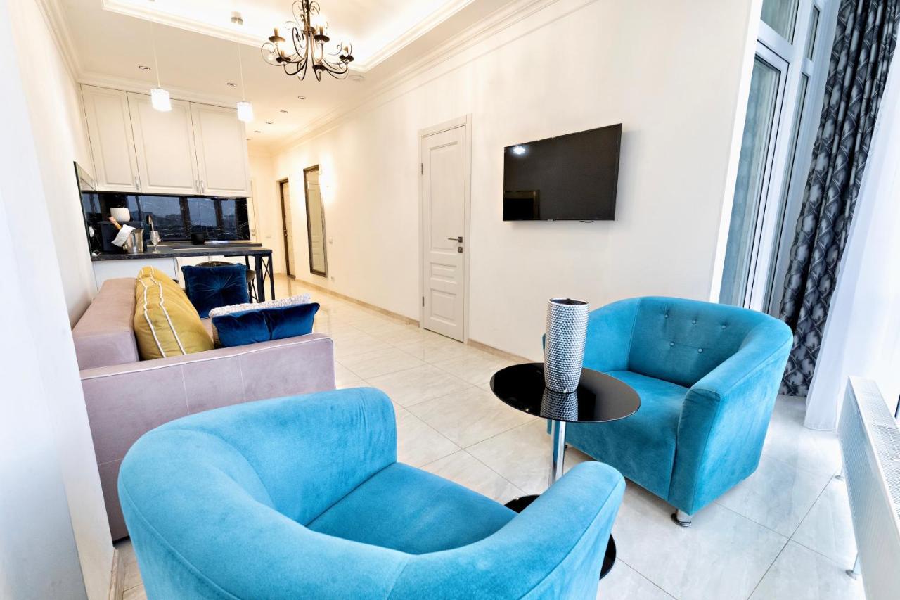 Panoramic Plaza Apartment *