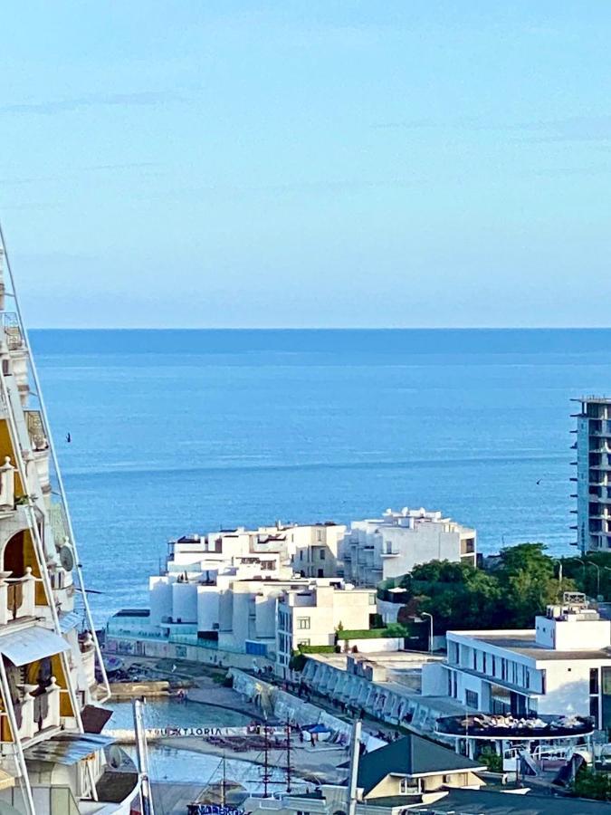 Panoramic Plaza Apartment