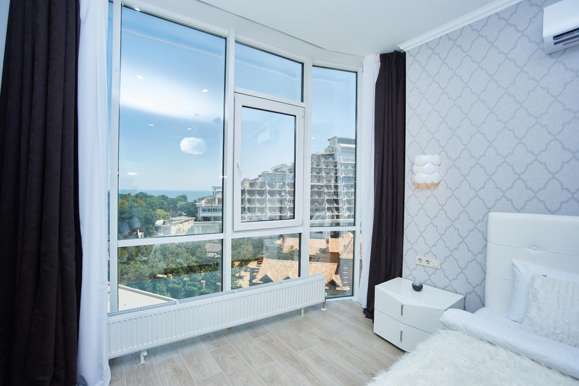 Panoramic Plaza Apartment