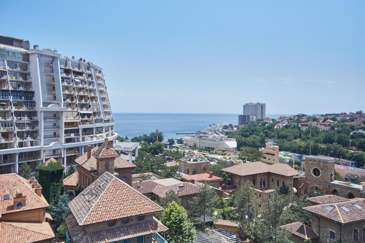 Panoramic Plaza Apartment *